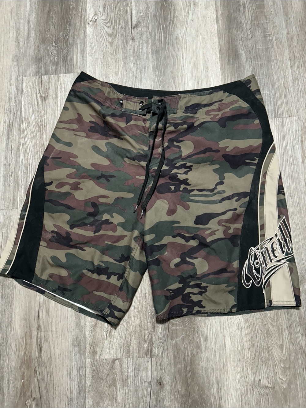 O'Neill Men's Camo Board Shorts in Olive/Brown